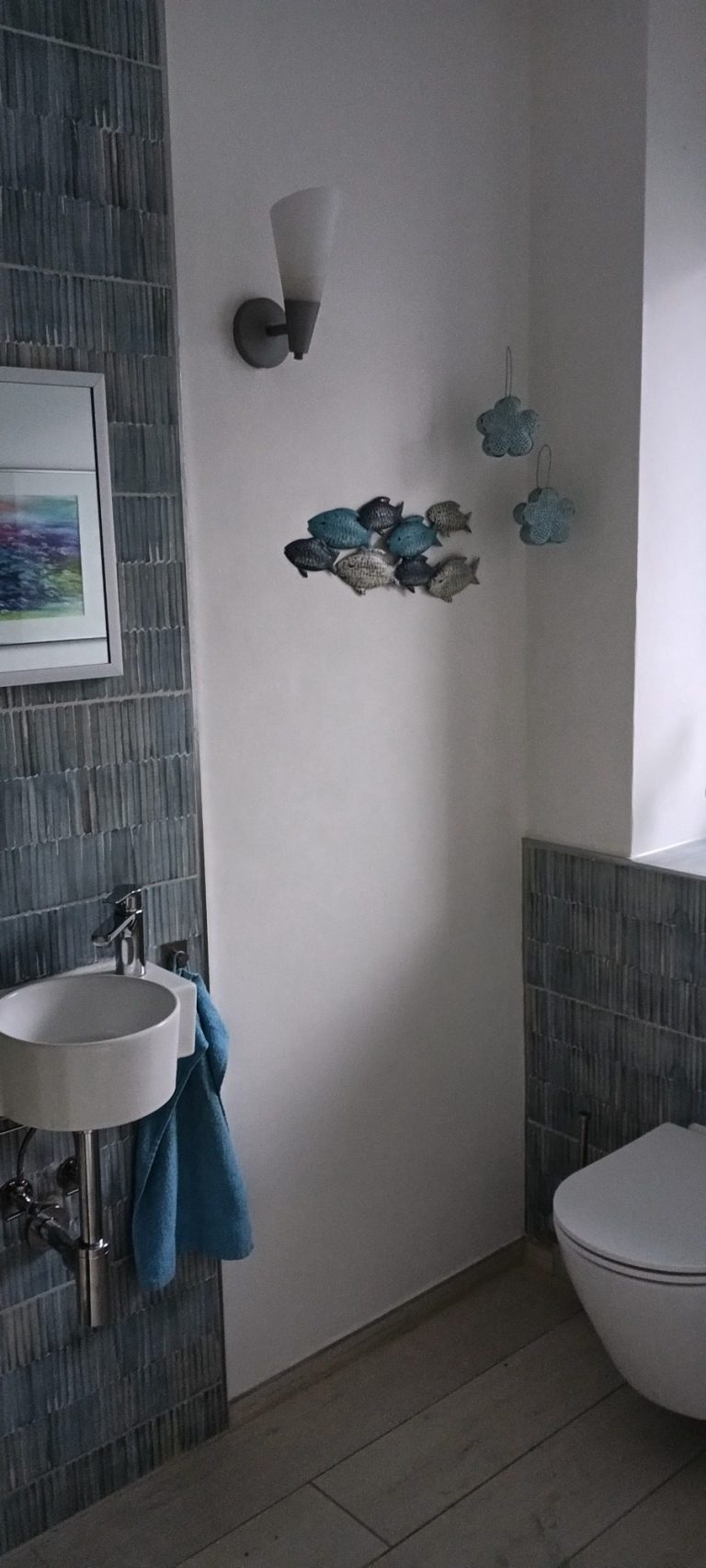 Gestalltung Gäste WC bei uns ( Design: A.F. )